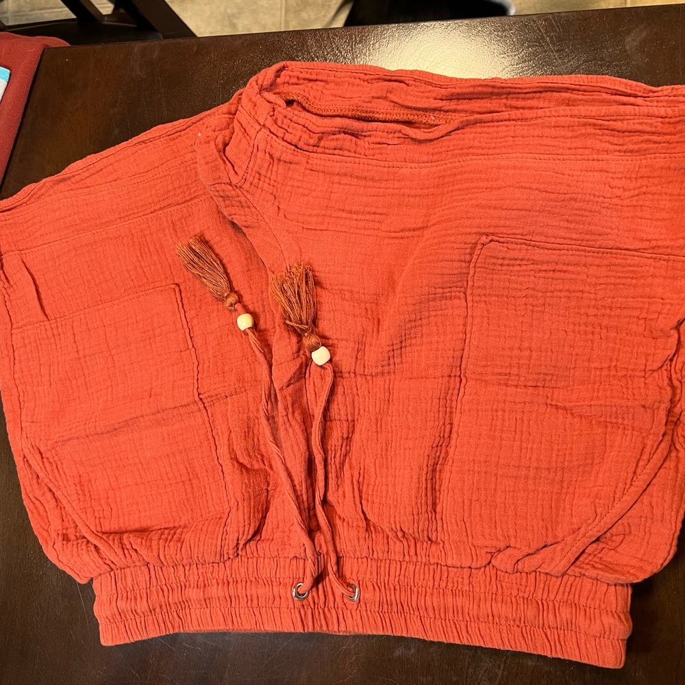 Size large shorts, very cute orange color, perfect for spring!